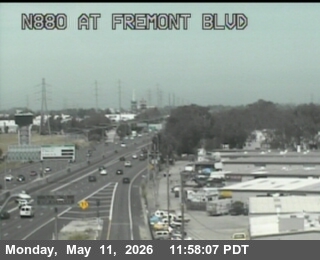 TVA61 -- I-880 : AT FREMONT BL LOOP OR