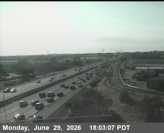 TVA61 -- I-880 : AT FREMONT BL LOOP OR
