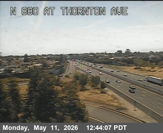 TVA65 -- I-880 : AT THORNTON AV LOOP OR